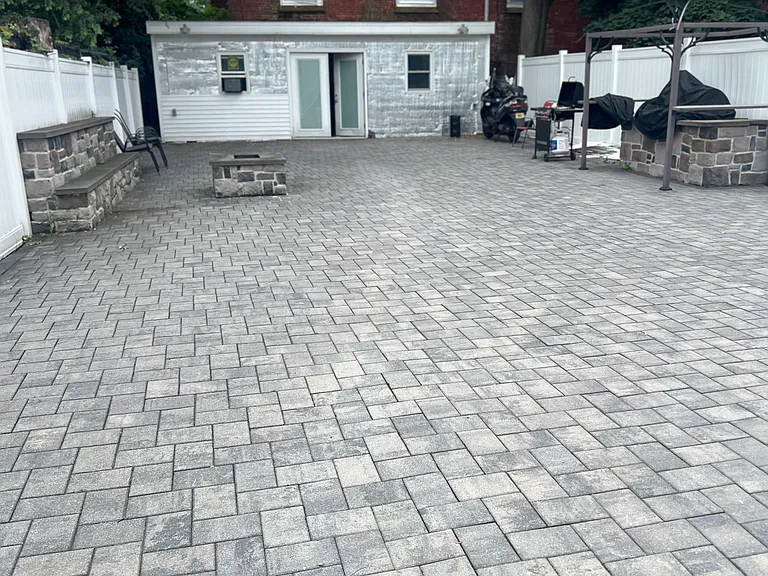 113 Belmont Ave #2/3 — Photo 23