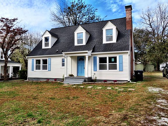 2nd image of 3001 Avondale Ave