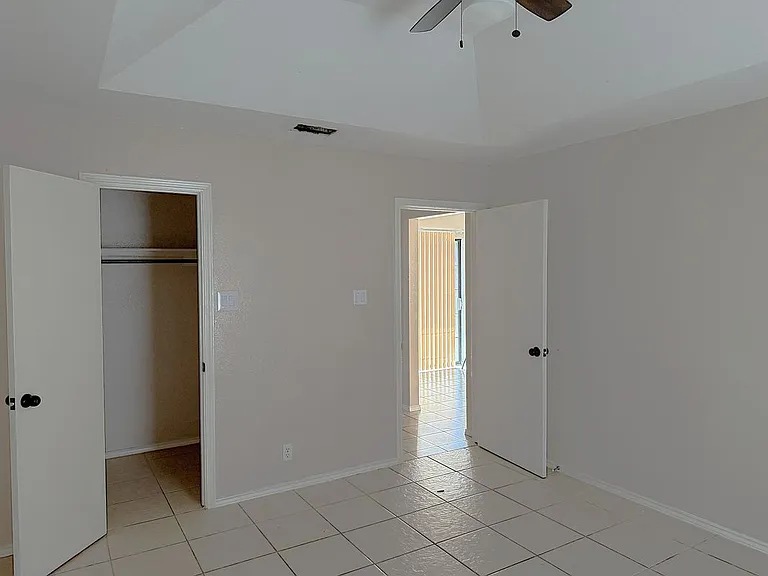 716 Mynah Ave #1 — Photo 4