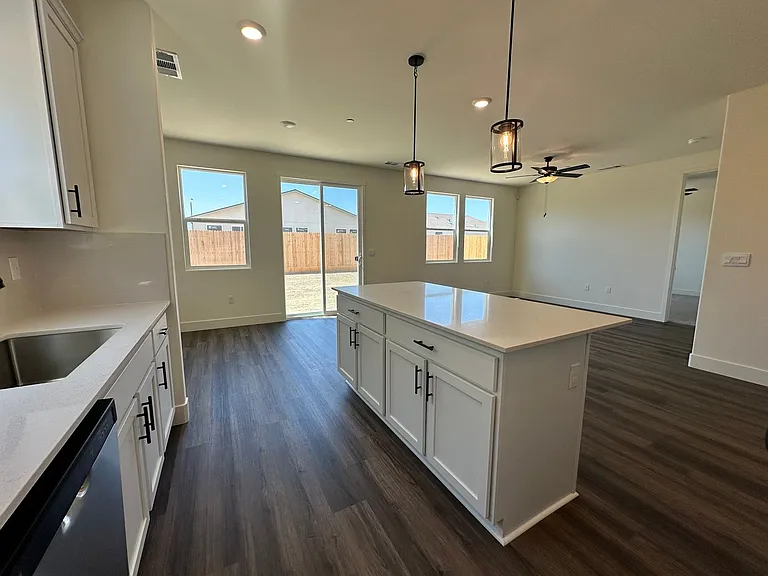 3949 W Sunnyview Ave — Photo 20