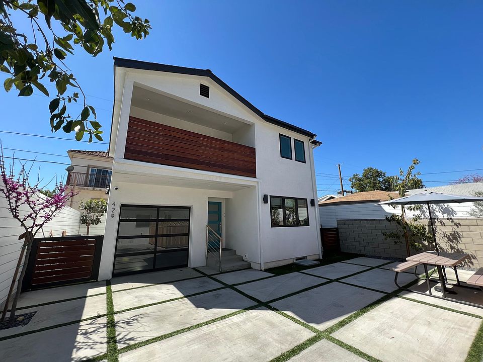 1st image of 429 N Lomita St