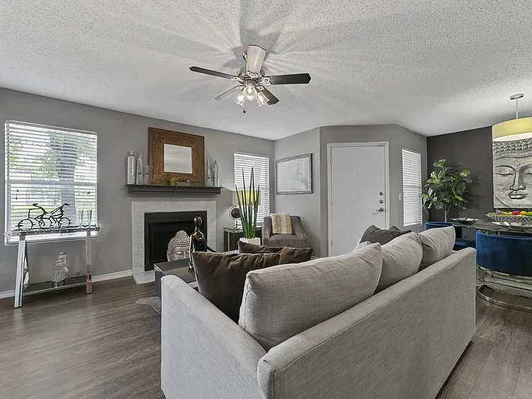 Denton, TX Apartment Homes — Photo 6