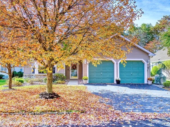 85 Clear Lake Road, Manchester, NJ 08759