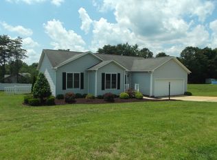 390 Asheland Dr, Ellenboro, NC 28040