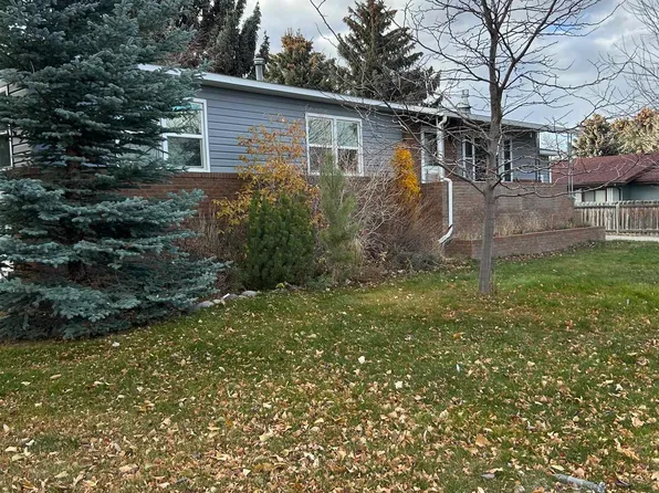 2107 11th St, Cody, WY 82414
