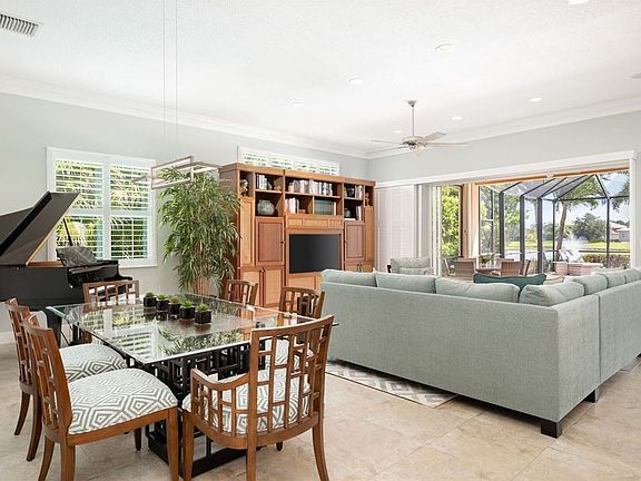 3rd image of 530 Stoney Brook Farm Ct