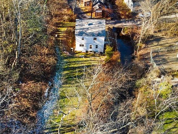4th image of 13 McNeilly Ct