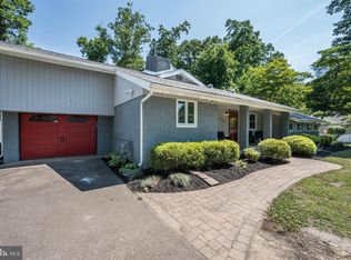 709 Kresson Rd, Cherry Hill, NJ 08003