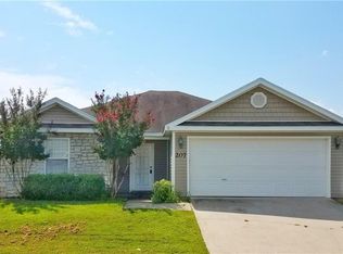 207 Cascade Cir, Springdale, AR 72764