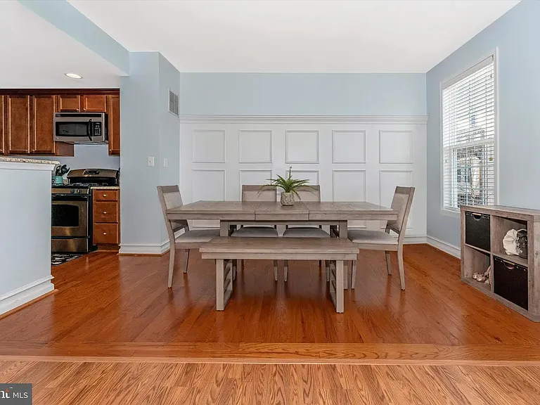23200 Shaws Tavern Ct — Photo 11