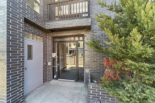 Rented by Living New York | media 50