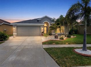 718 Griffen Heights Ct, Ruskin, FL 33570