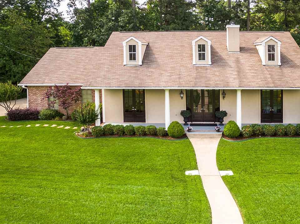 1st image of 1400 New Forest Dr
