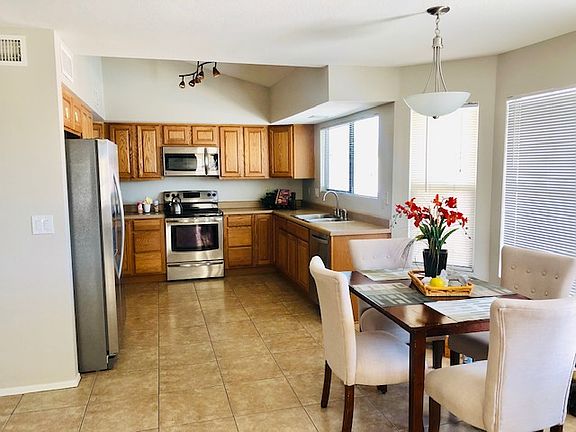 5th image of 4511 W Behrend Dr