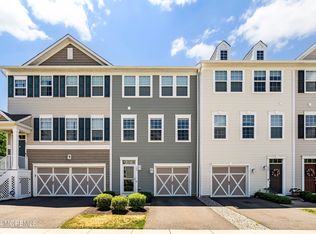 104 Halliard Dr #802, Eatontown, NJ 07724