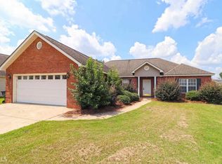 107 Margeson Dr, Warner Robins, GA 31088