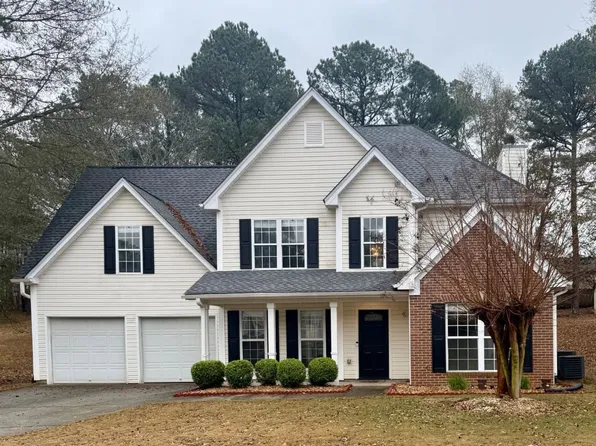 1725 Leigh Meadow Dr, Dacula, GA 30019