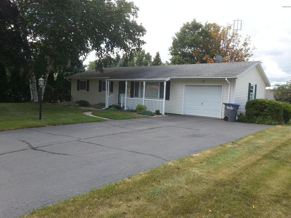 1st image of 904 Meadowlane Dr