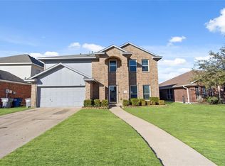 305 Autumn Breeze Dr, Wylie, TX 75098