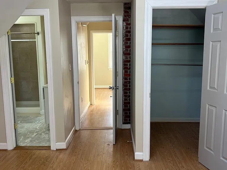 master bedroom walk in closet ,