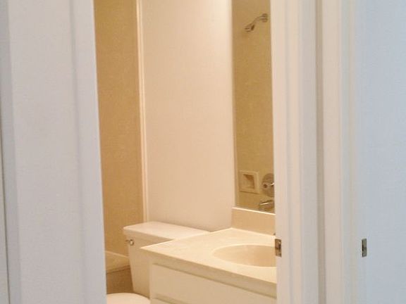 4th image of 4455 Longmeadow