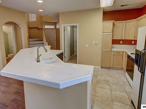 4th image of 2678 Lawry Dr