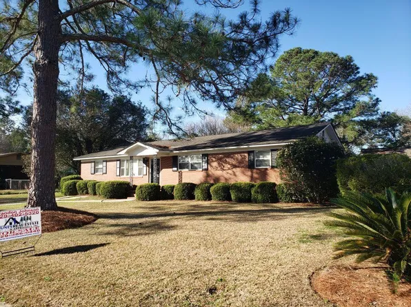 2418 Davis Ave, Tifton, GA 31794