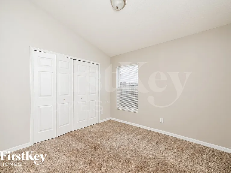 11133 Lakeside Vista Dr — Photo 16