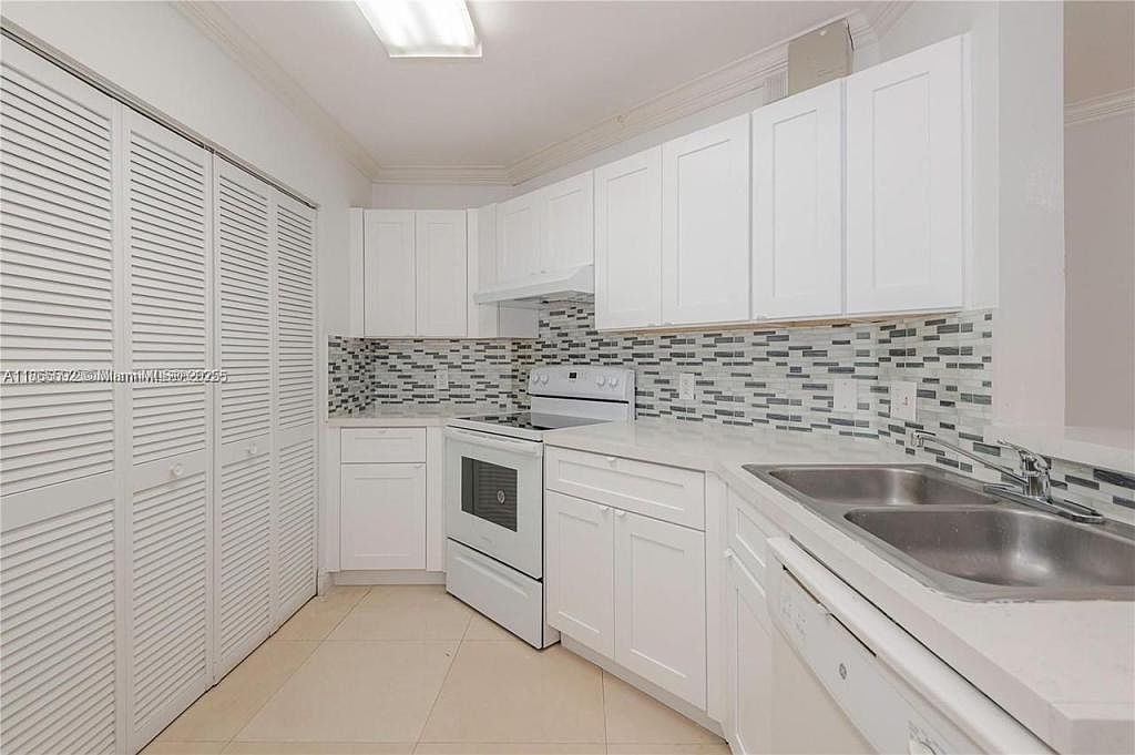 6292 NW 186th St, Hialeah, FL 33015 | Zillow