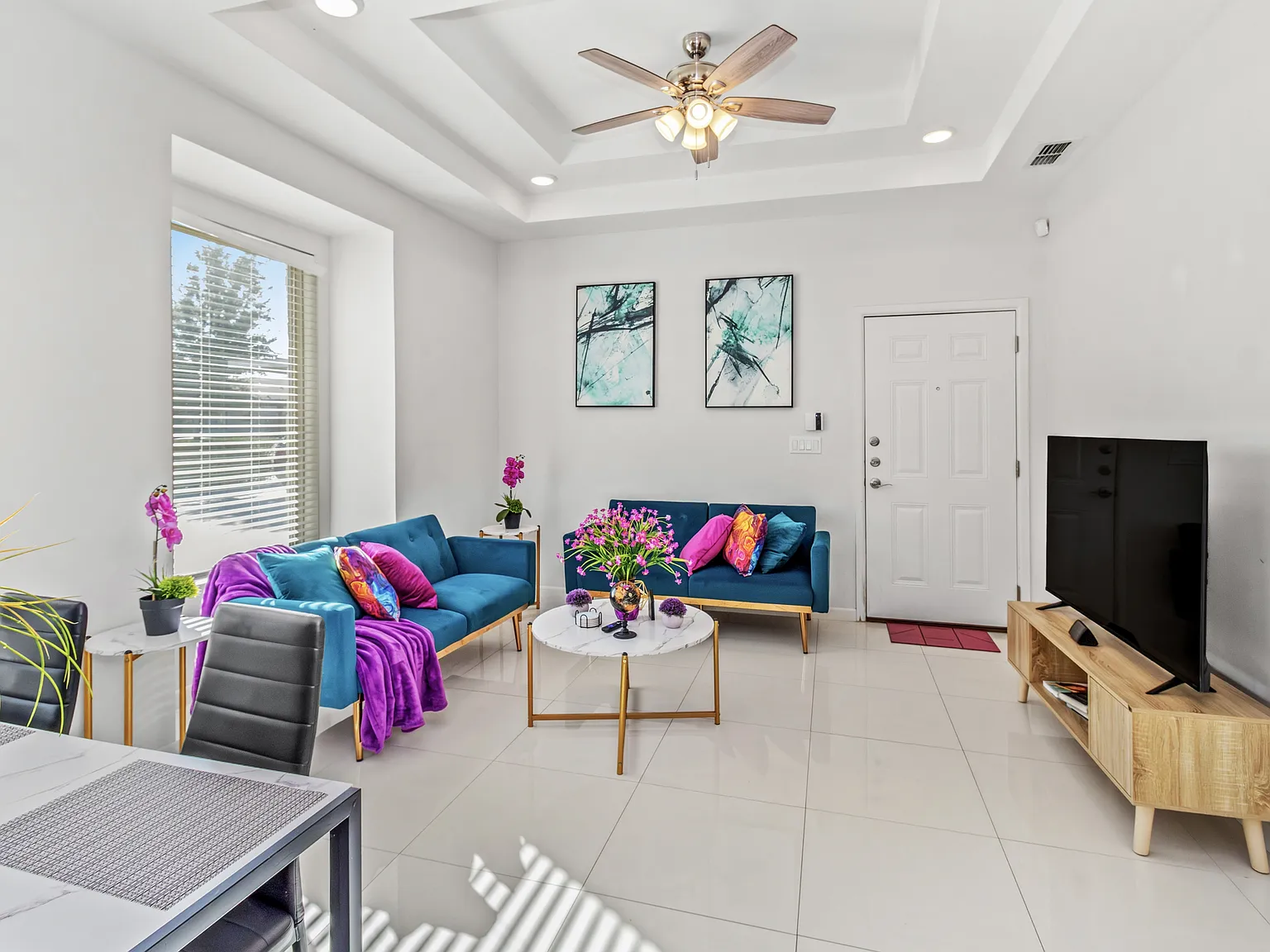 5708 Nightingale Avenue - 2 — Photo 4