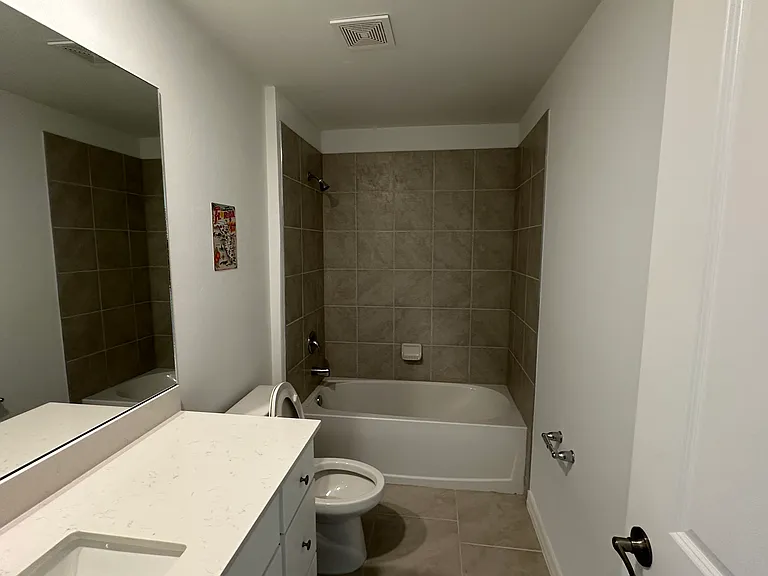 20207 Benton Ave — Photo 7