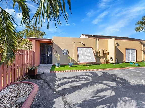 5th image of 7167 Ballantrae Ct