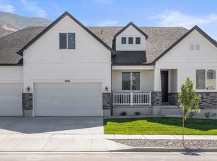 2062 Antonio Dr, Lake Point, UT 84074