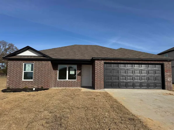 221 Baldwin Dr, Beebe, AR 72012
