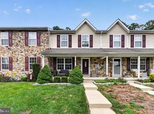 33 Normans Ford Dr, Sicklerville, NJ 08081