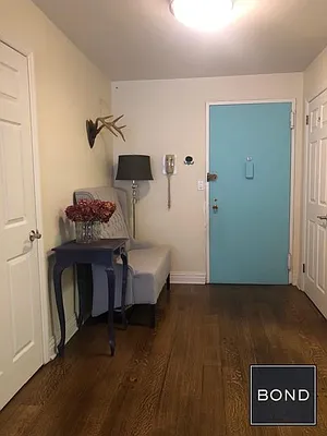 Rented by Bond New York | media 13