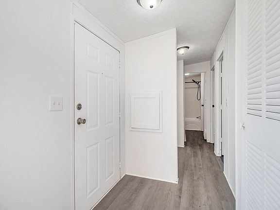 3rd image of 34413 North Dr