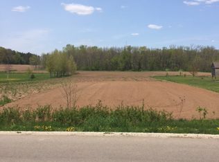 3305 Mill Rd, Greenleaf, WI 54126