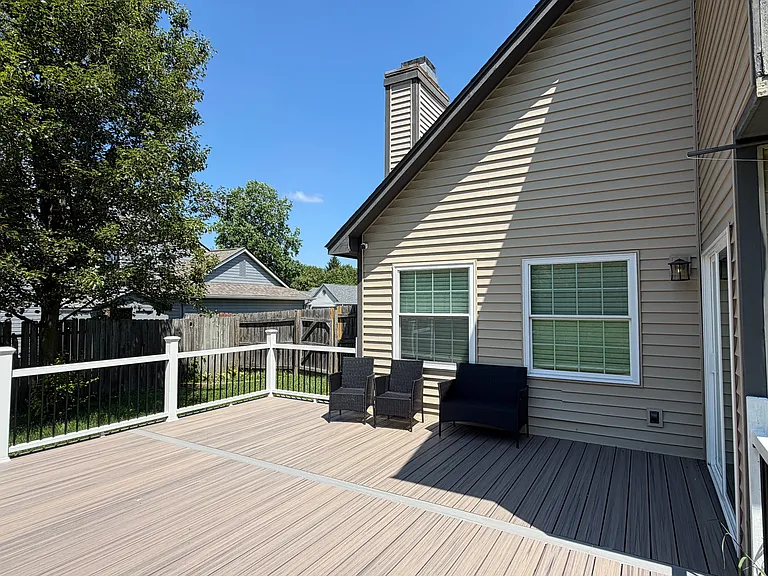 11131 Bayridge Cir W — Photo 32