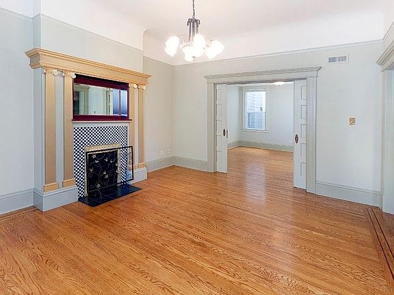 2nd image of 1853 McAllister St