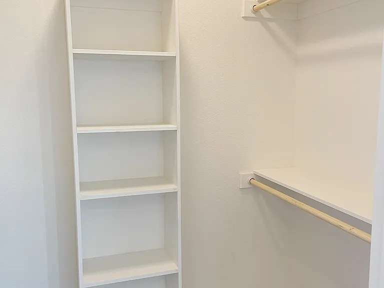 305 Western Hills Dr — Photo 11