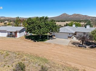 11800 W FADED WHISTLE Road, Skull Valley, AZ 86338