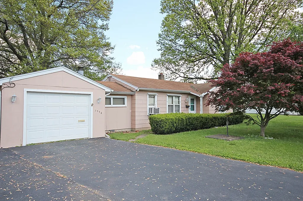 3996 N Macarthur Rd photo 1