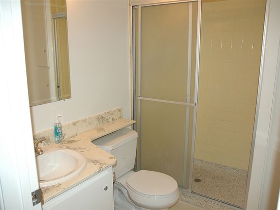 4th image of 6455 La Jolla Blvd Unit 233