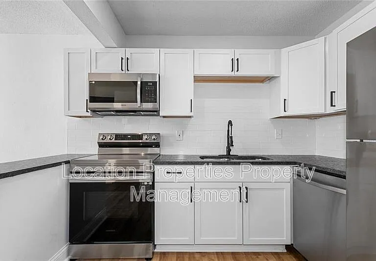 1502 W 25th Ct #D3 — Photo 9