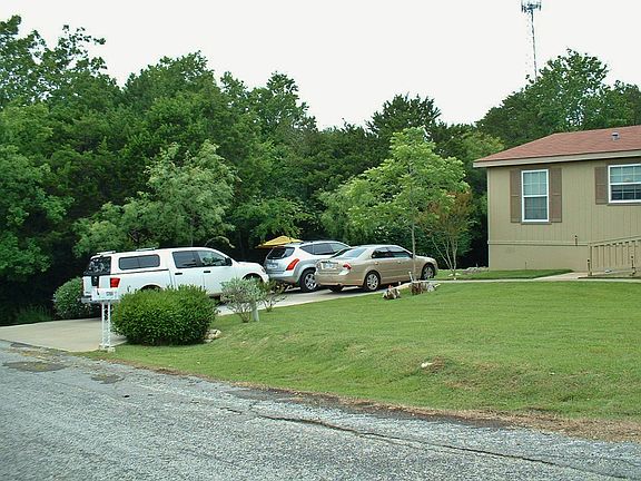 2nd image of 1708 Smokehouse Rd
