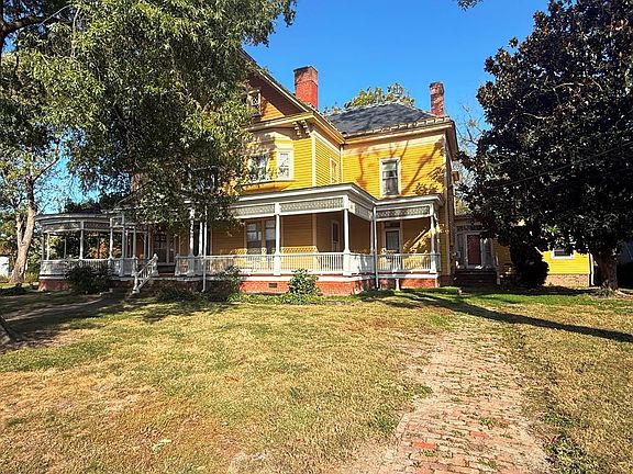 53rd image of 117 Reid St