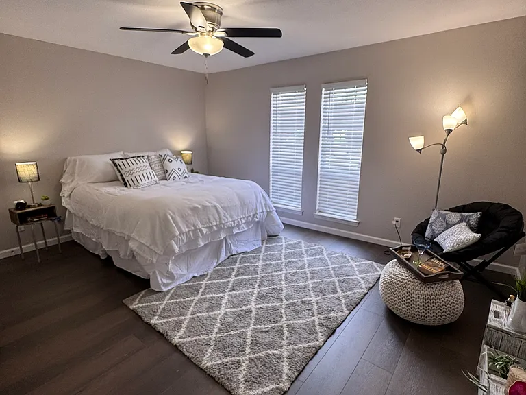 4512 Amesbury Dr — Photo 14