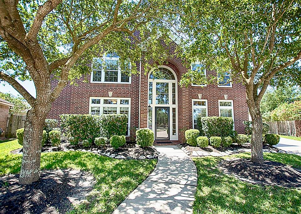1st image of 2021 Misty Waters Ln