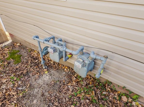 wichita-kansas-443189174 picture